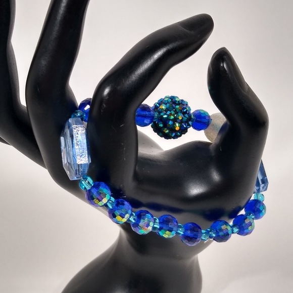 Bracelet Blue Sparkly Handmade Stretch 4/$25 - Picture 3 of 4